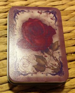 custom playing card tins in bridge size